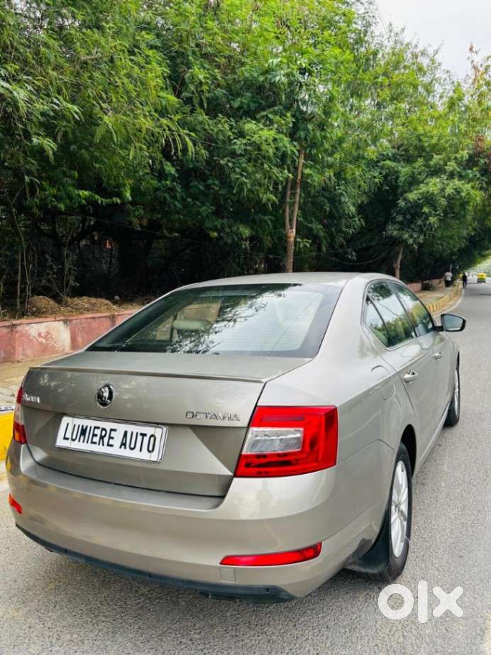 Skoda Octavia Elegance 2.0 Mpi, 2015, Petrol