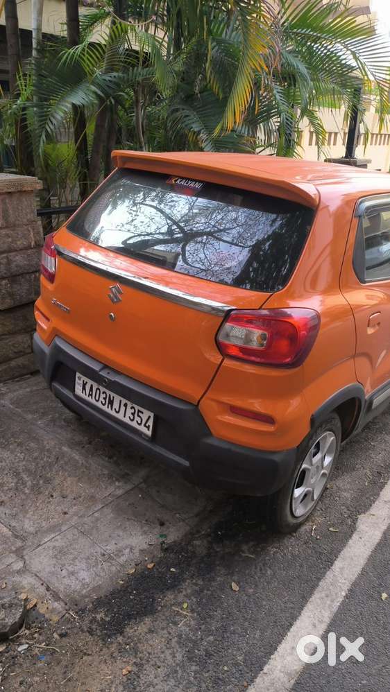 Maruti S-presso Vxi Plus At - Excellent Conditon - Only 27000 - Orange