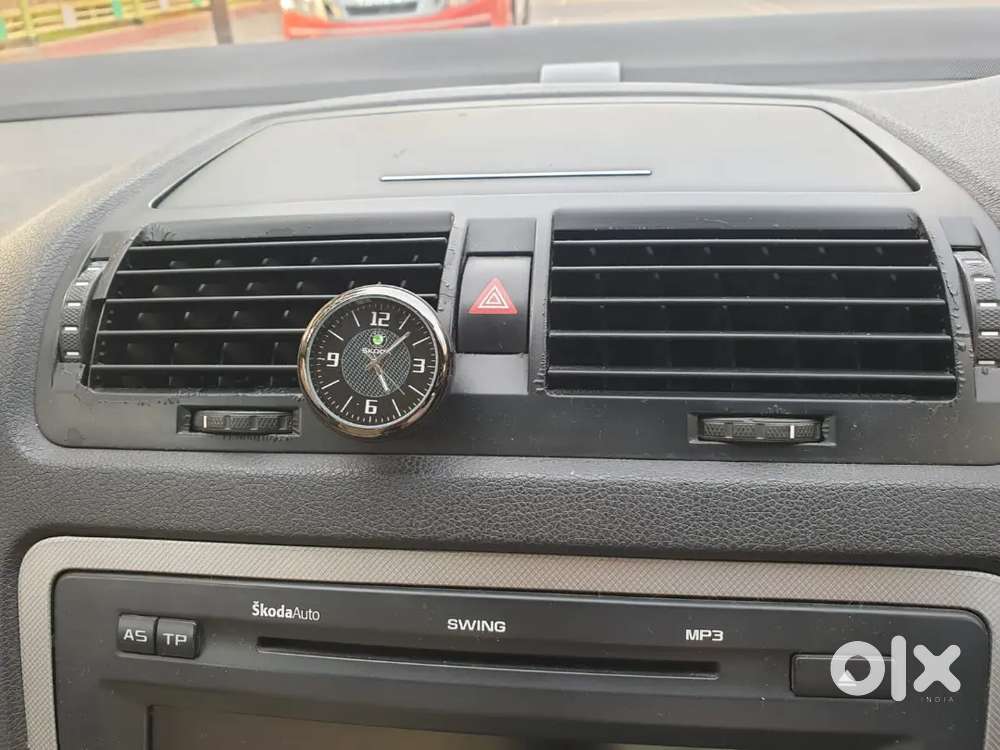 Skoda Laura 2.0 Ambiente 2010