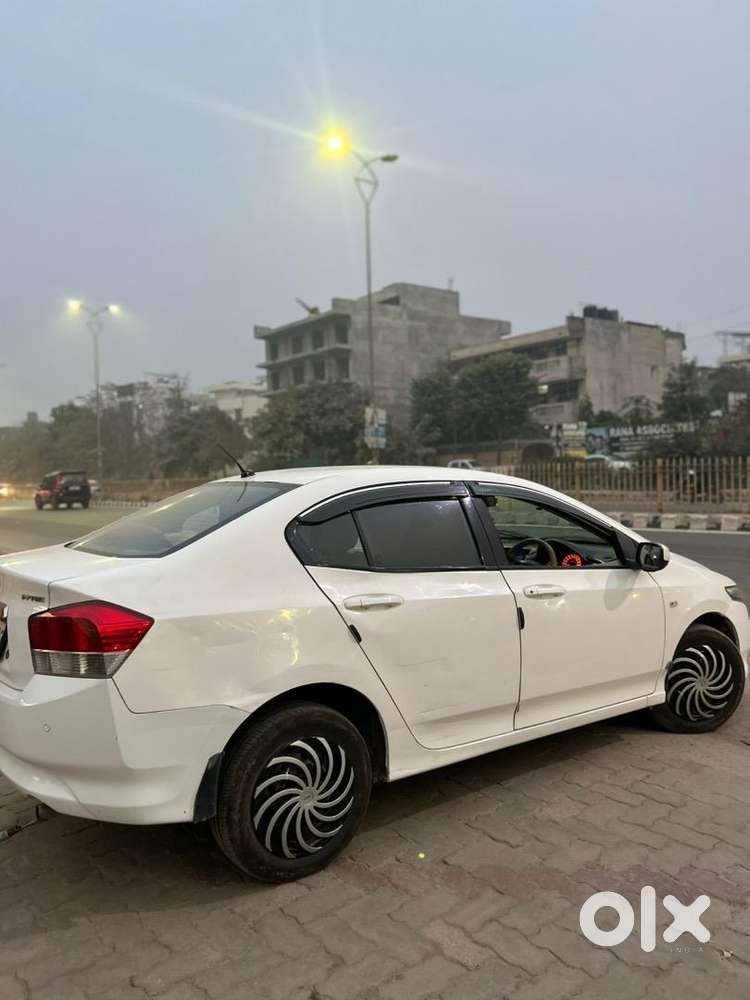 Perfect Value For Money Honda City With Up To Date Condition.