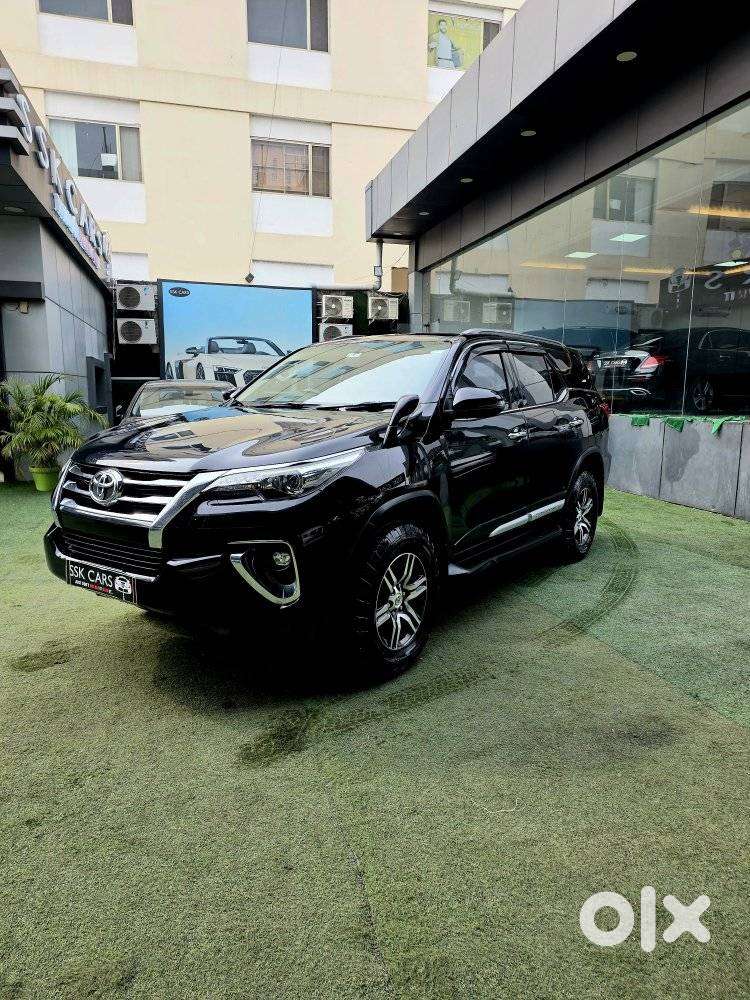 Toyota Fortuner 4x2 Mt 2.8 Diesel, 2020, Diesel