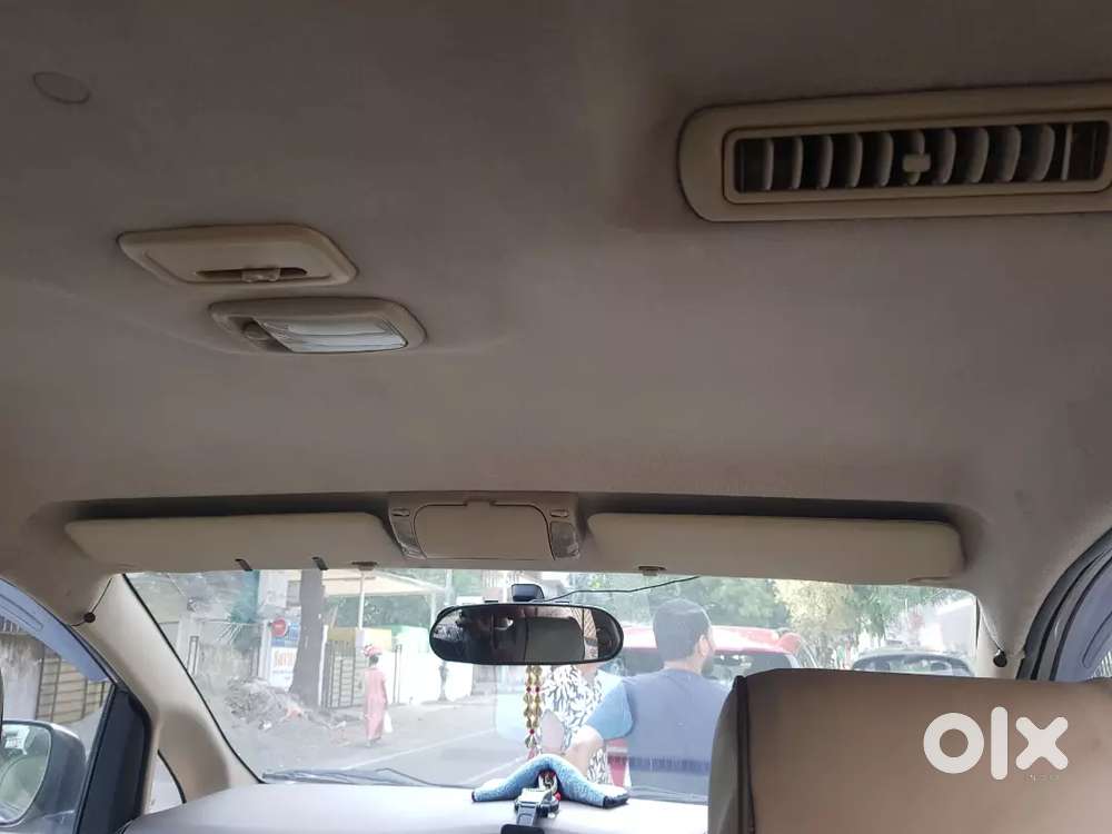 Toyota Innova 2.5-g