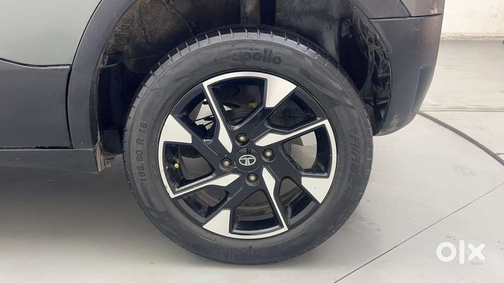 Tata Punch Creative Amt, 2021, Petrol