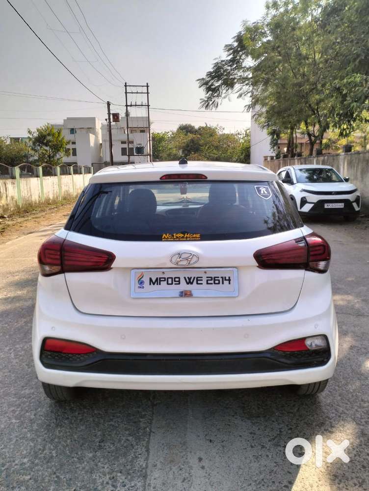 Hyundai I20 Sportz 1.2 Bs-iv, 2020, Petrol