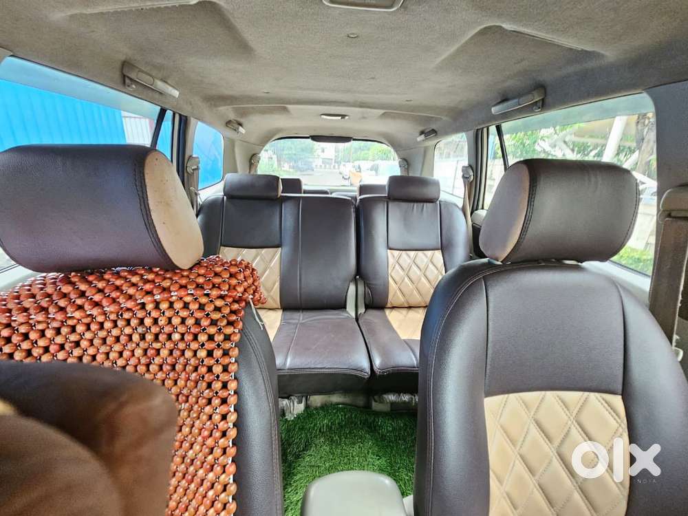 Toyota Innova 2.5 V 8 Str, 2014, Diesel
