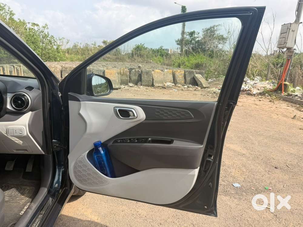 Hyundai Grand I10 2022 Km Driven