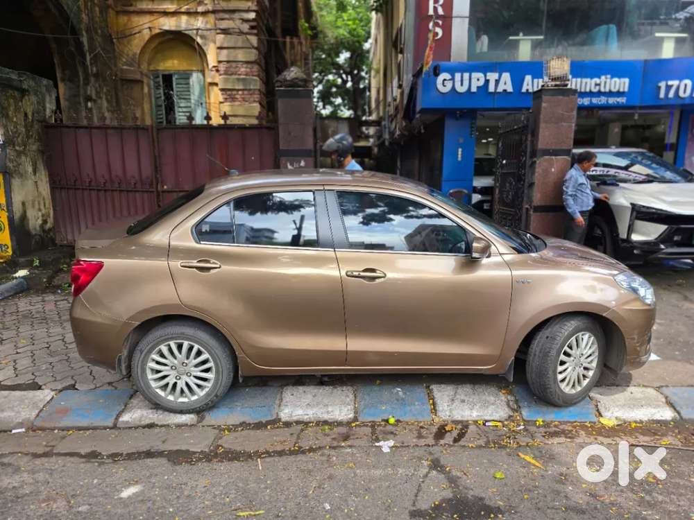 Maruti Suzuki Swift Dzire 1.3 Zxi, 2017, Petrol