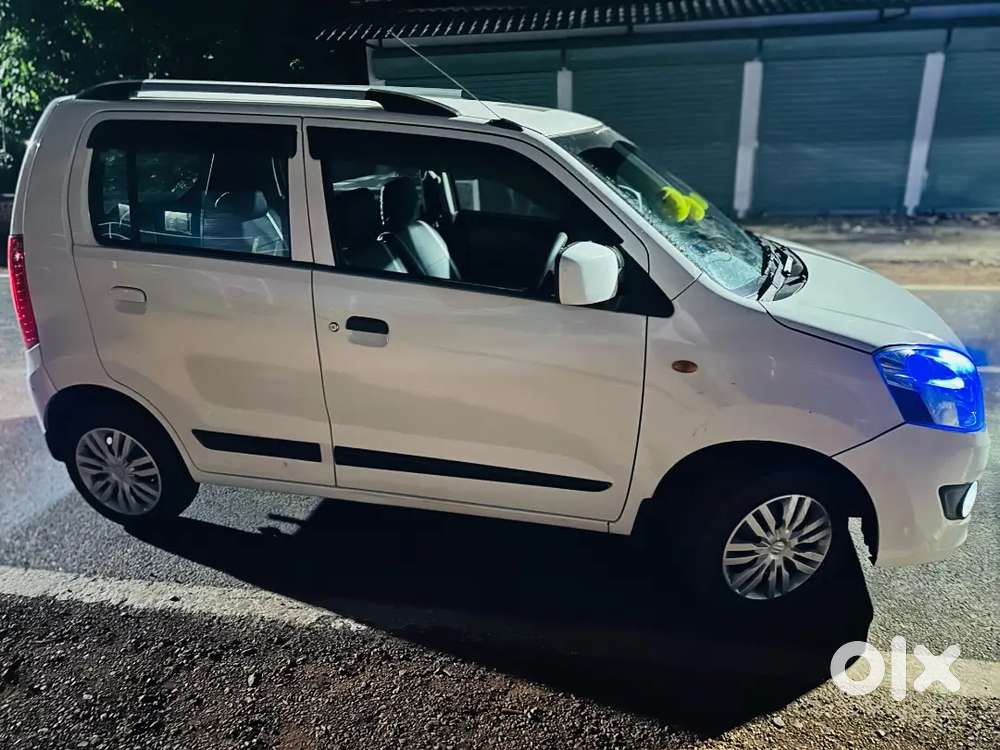 Maruti Suzuki Wagon R 2015 Petrol Well Maintained