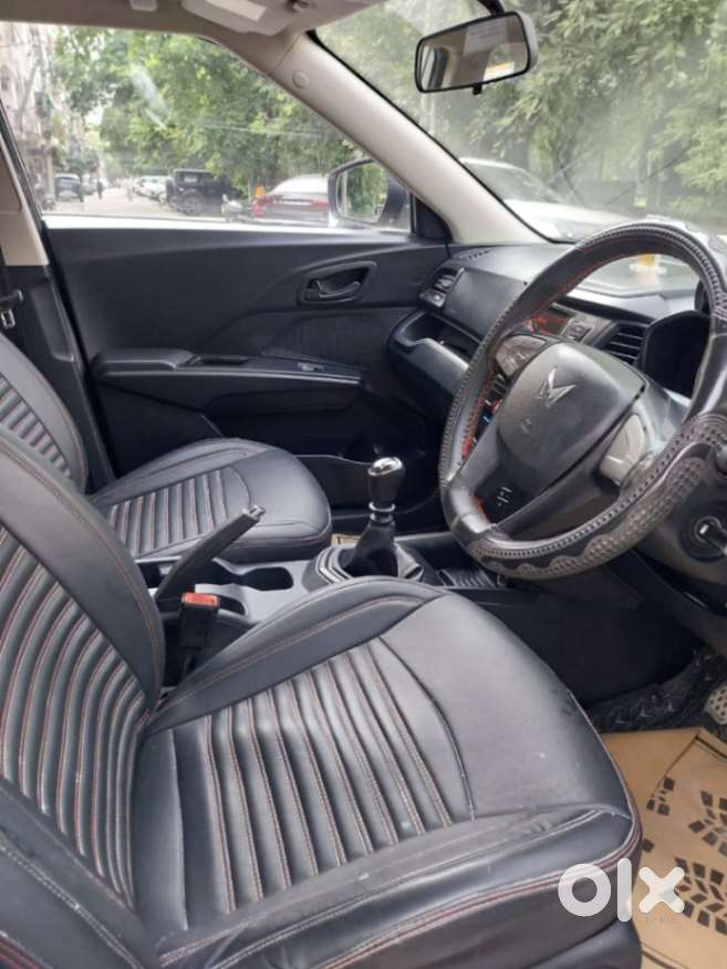 Mahindra Xuv300 W6, 2023, Petrol