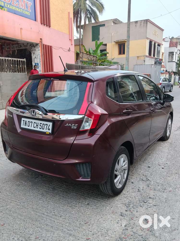 Honda Jazz V Automatic, 2016, Petrol