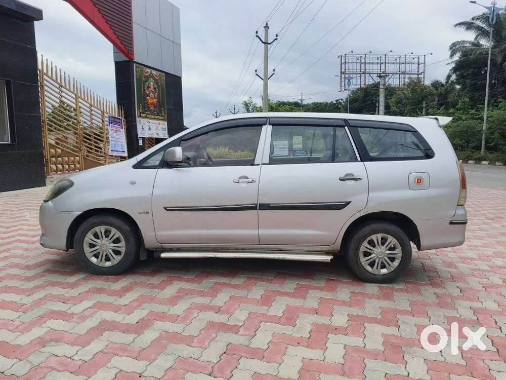 Toyota Innova 2.5 G (diesel) 7 Seater, 2009