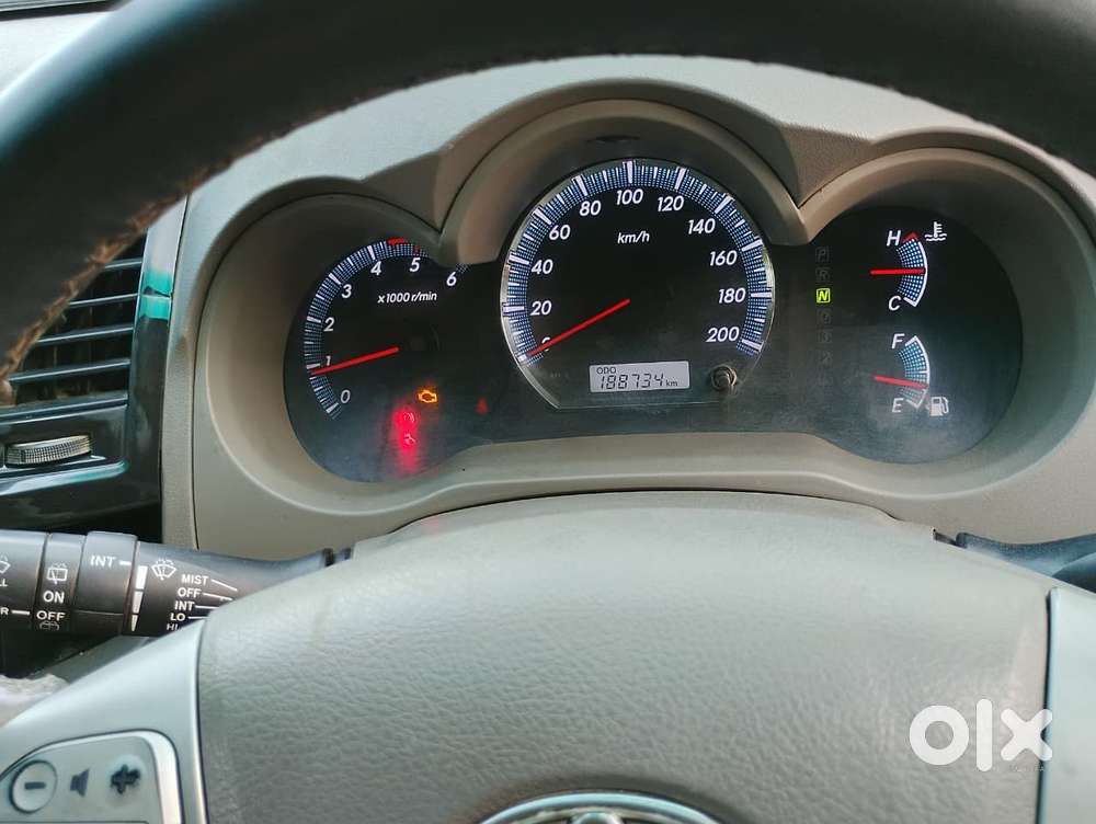 Toyota Fortuner 3.0 4x2 Automatic, 2012, Diesel