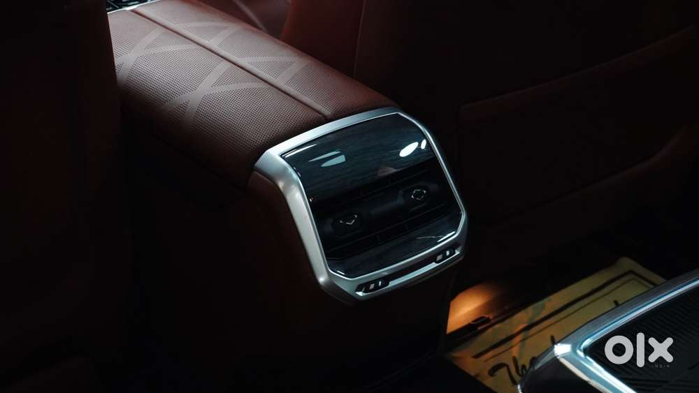 Bmw 7 Series 740i M Sport Petrol Automatic, 2025, Petrol