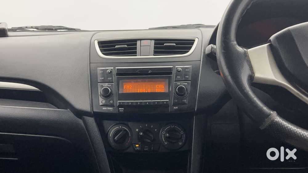 Maruti Suzuki Swift Vvt Vxi, 2016, Petrol