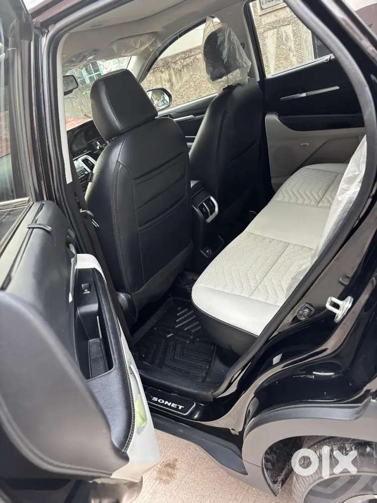 Kia Sonet 2022 Diesel 25000 Km Driven