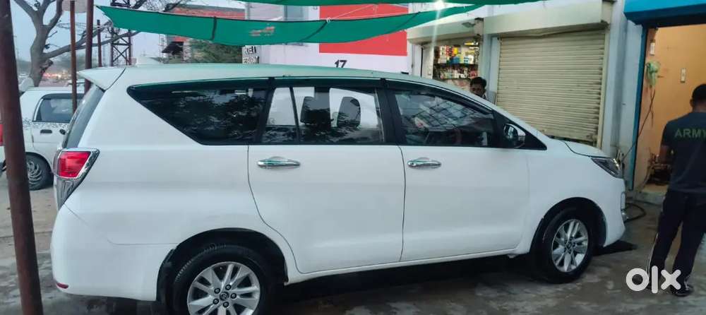Toyota Innova Crysta 2018 Diesel 105230 Km Driven