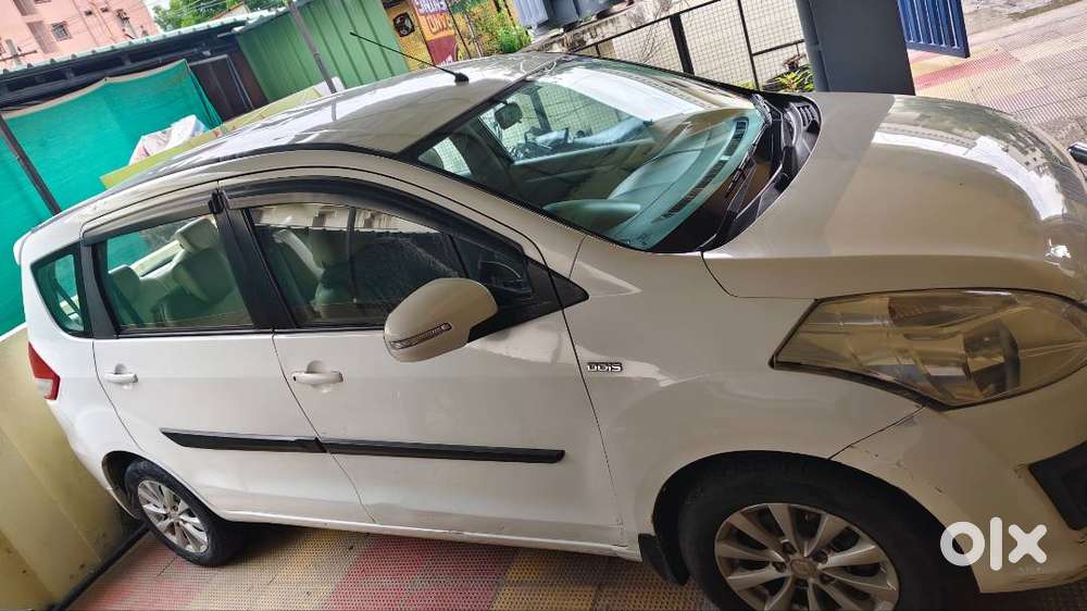 Maruti Suzuki Ertiga Zdi 2014