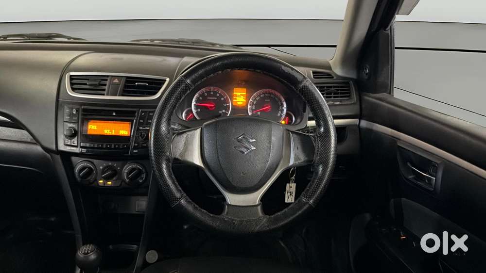 Maruti Suzuki Swift Vxi, 2015, Petrol