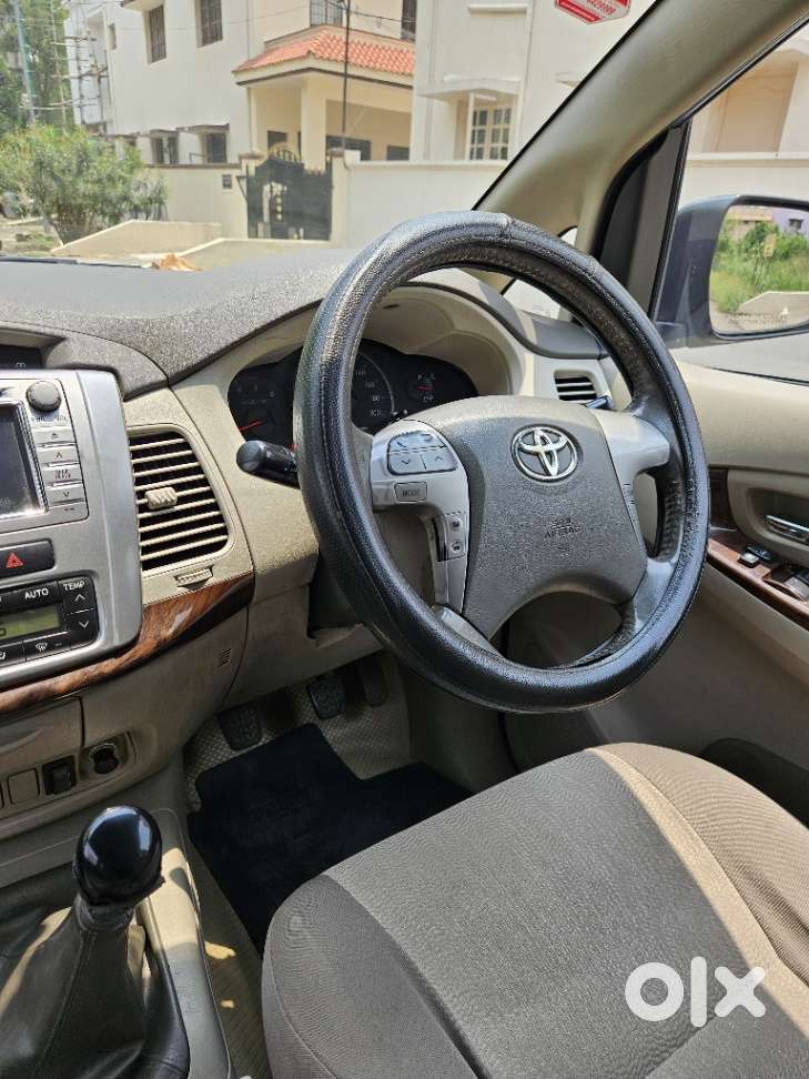 Toyota Innova 2.5 V 7 Str, 2013, Diesel