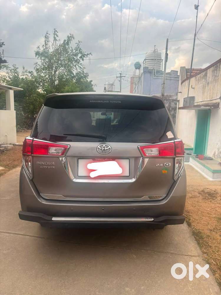 Toyota Innova Crysta 2017 Diesel Well Maintained