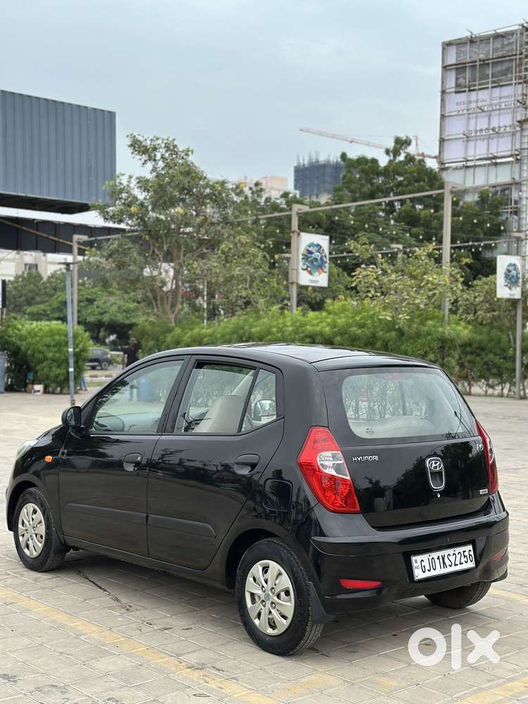 Hyundai I10 1.1l Irde Era Special Edition, 2012, Cng & Hybrids