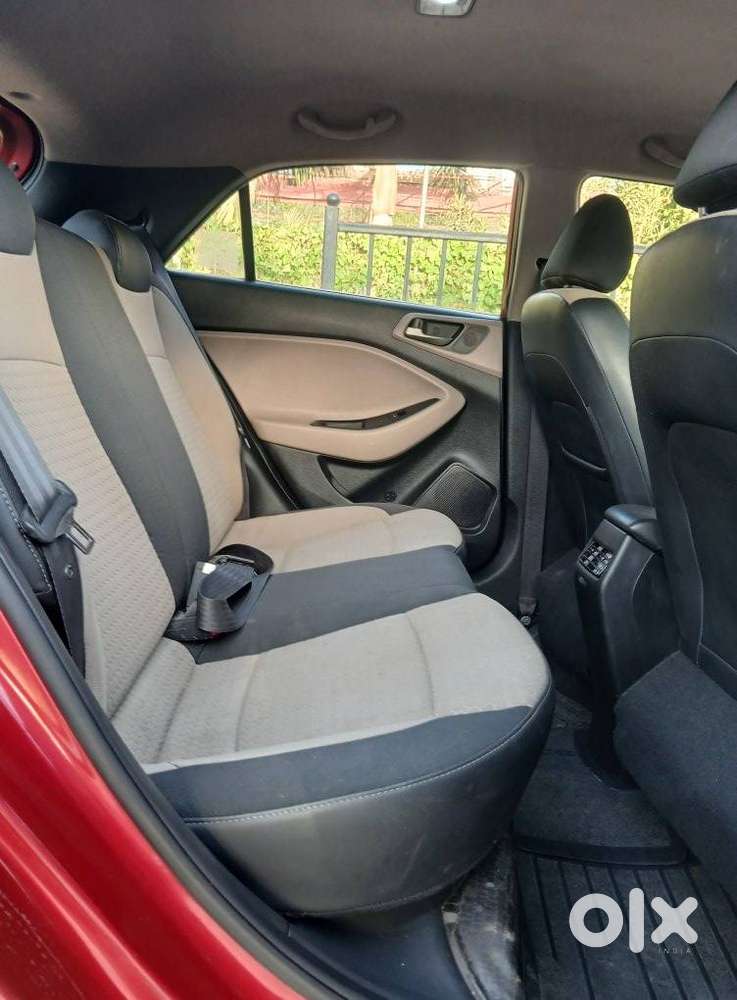 Hyundai Elite I20 Sportz (o) 1.2, 2017, Petrol