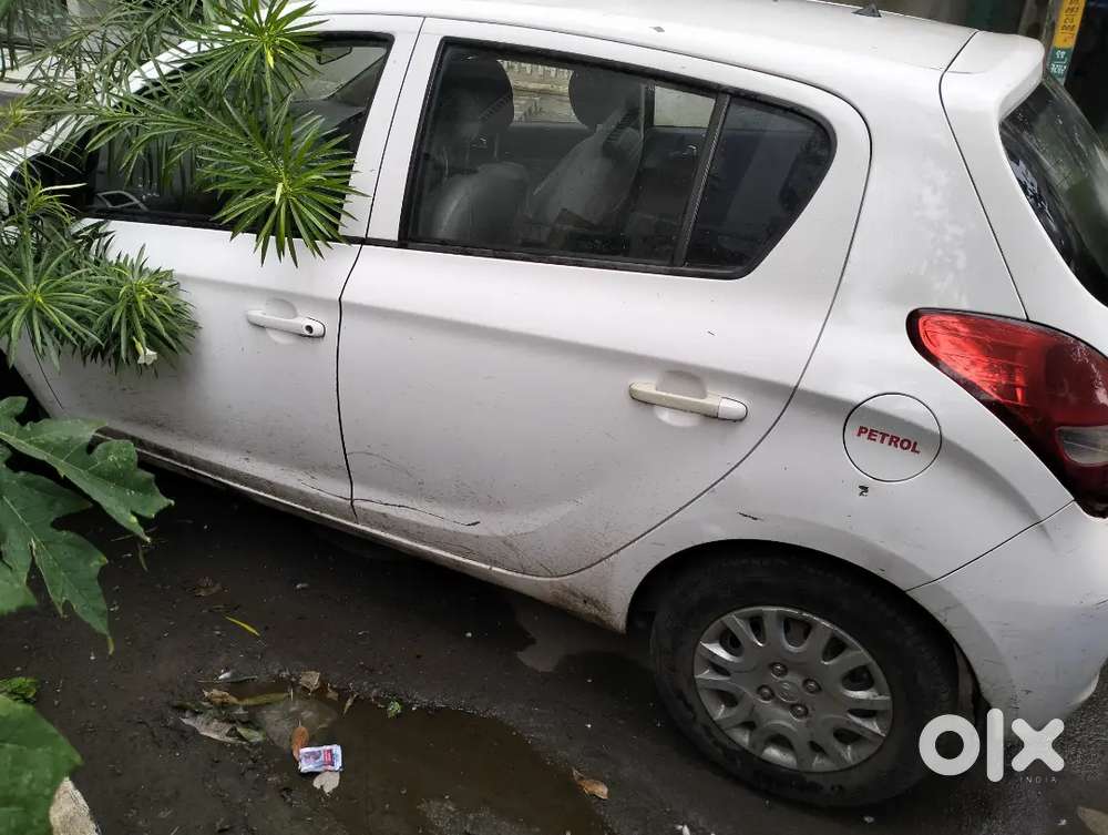 Hyundai I20 Magna 2011 Car