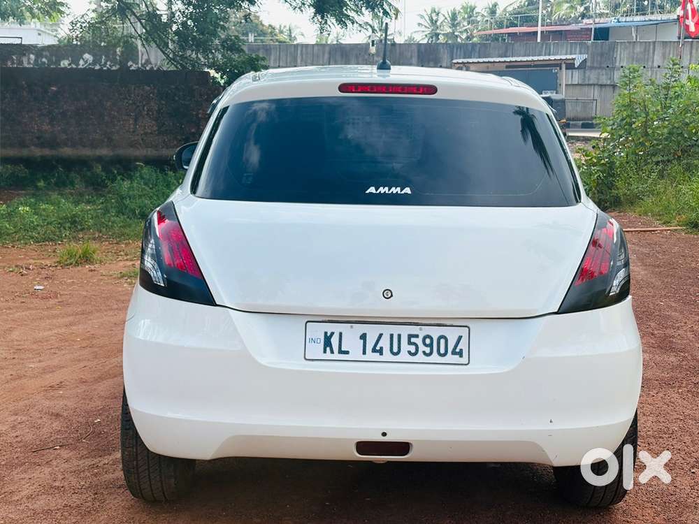 Maruti Suzuki Swift Petrol 2017