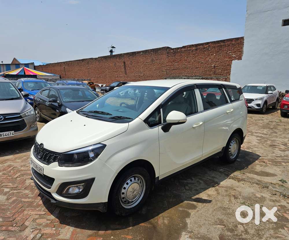 Mahindra Marazzo M2, 2020, Diesel