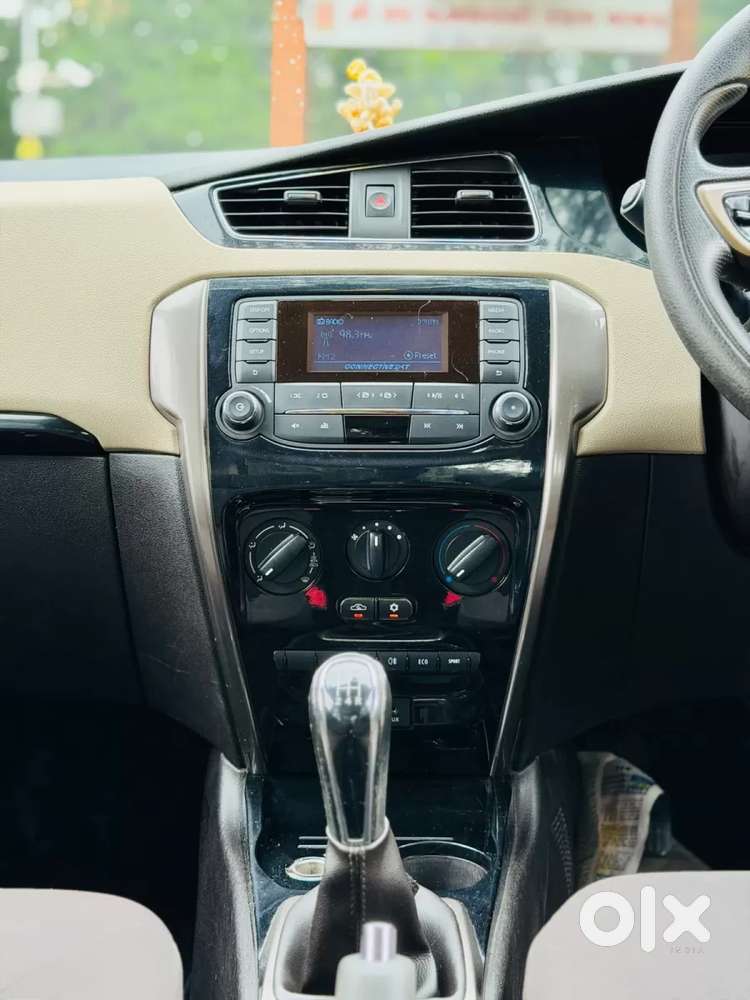 Tata Zest 1.2 Revotron Xms, 2014, Petrol