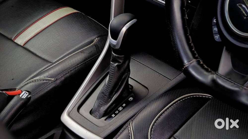 Maruti Suzuki Brezza 1.5 Zxi Smart Hybrid, 2024, Petrol