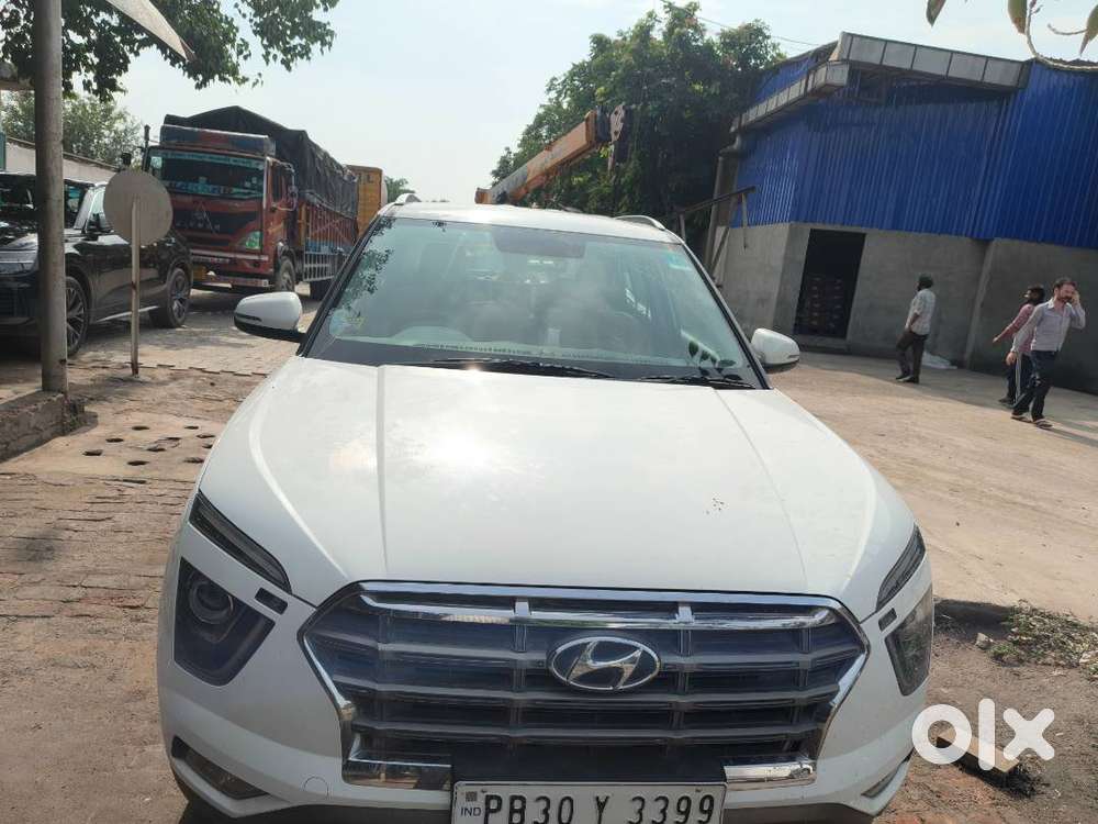 Hyundai Creta -s Petrol,93500 Kms Single Hand Driven,