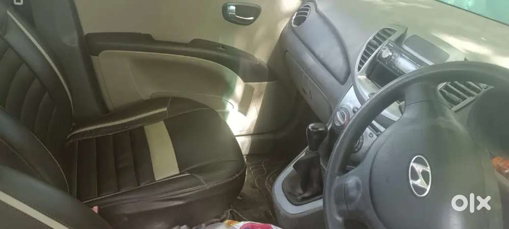 Hyundai I10 2011 Petrol 72000 Km Driven
