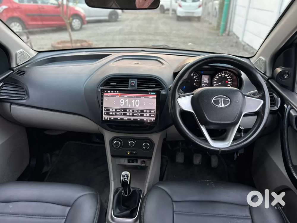 Tata Tiago 1.2 Revotron Xt, 2017, Petrol