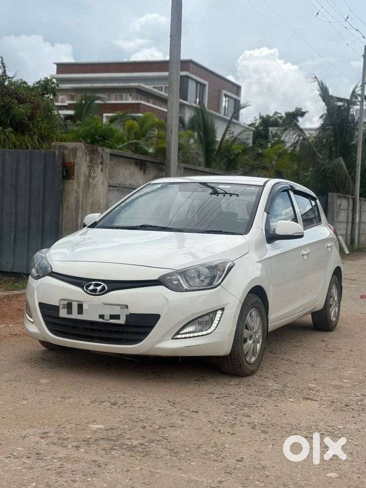 Hyundai I20 Diesel Sportz, 2014, Diesel