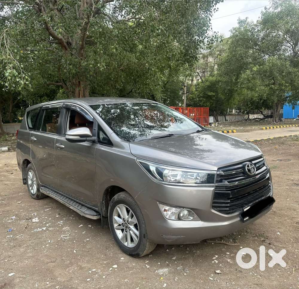 Toyota Innova Crysta 2.8 Gx At 7 Str, 2016, Diesel