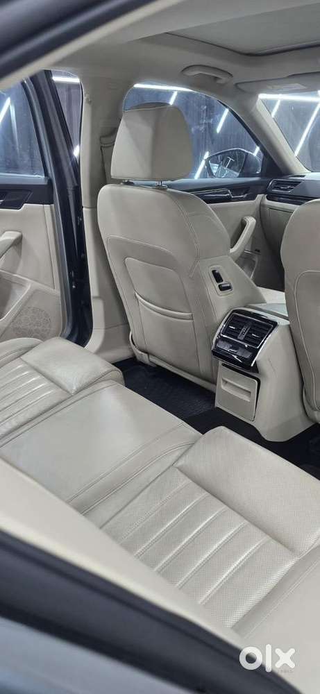Skoda Superb 2019 Diesel Well Maintained
