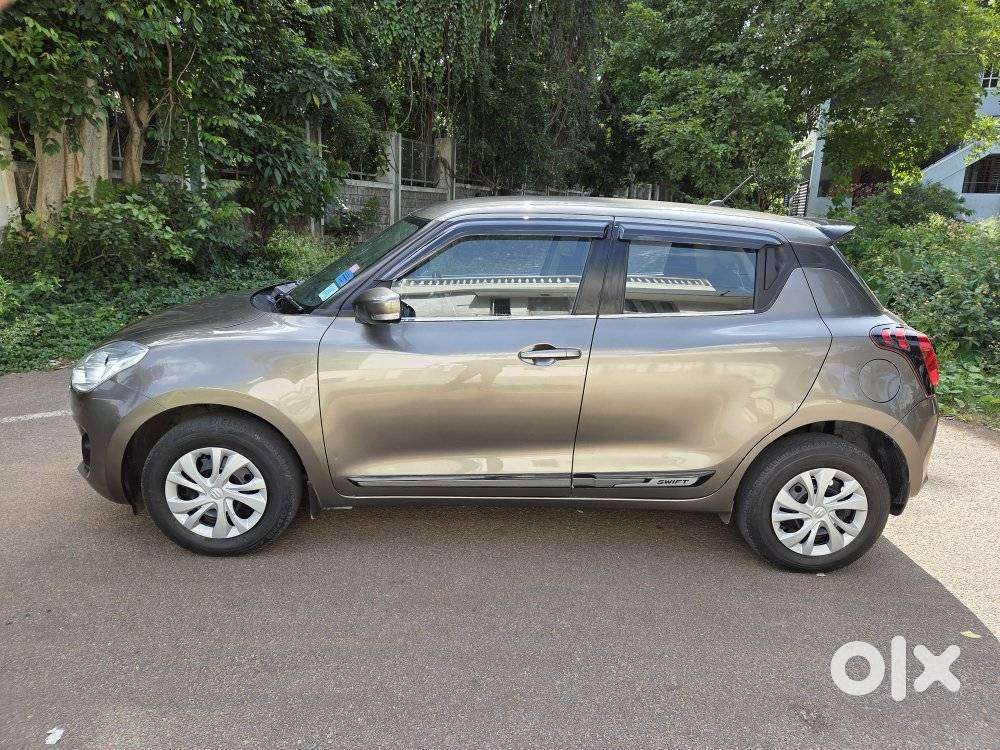 Maruti Suzuki Swift Vxi + Manual, 2019, Petrol