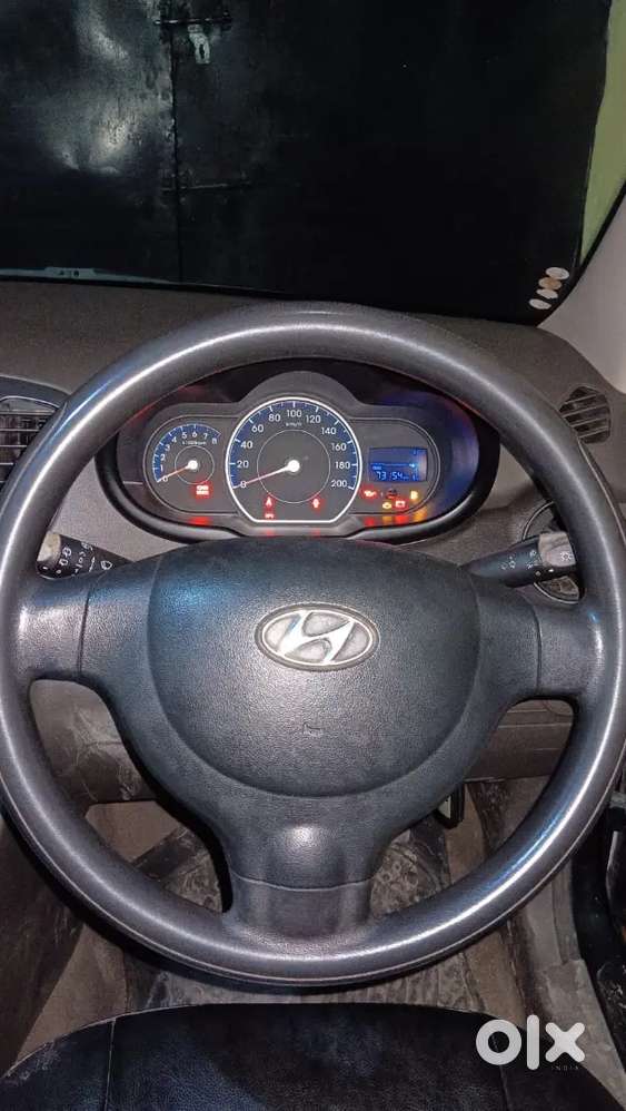 Hyundai I10 Sportz Petrol Manual 2011 Valid 2031