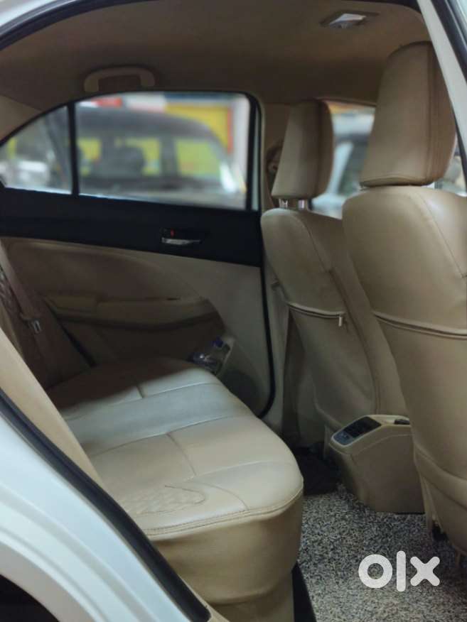 Maruti Suzuki Dzire 1.2 Vxi, 2023, Petrol