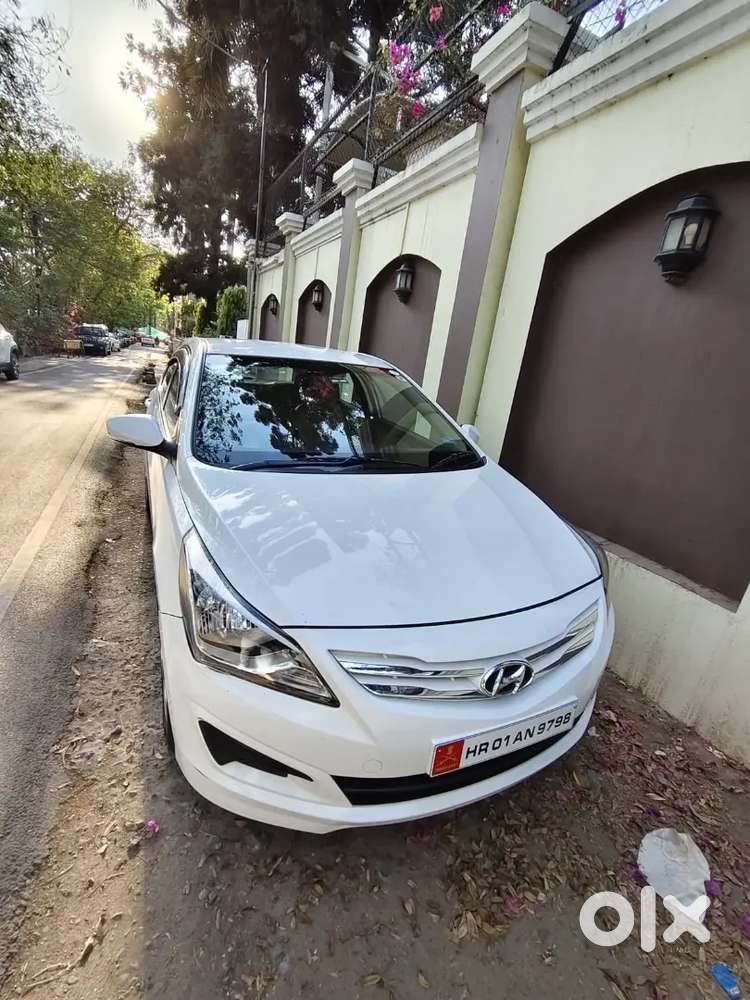 Hyundai Verna 1.4 Petrol 2016manufacturing