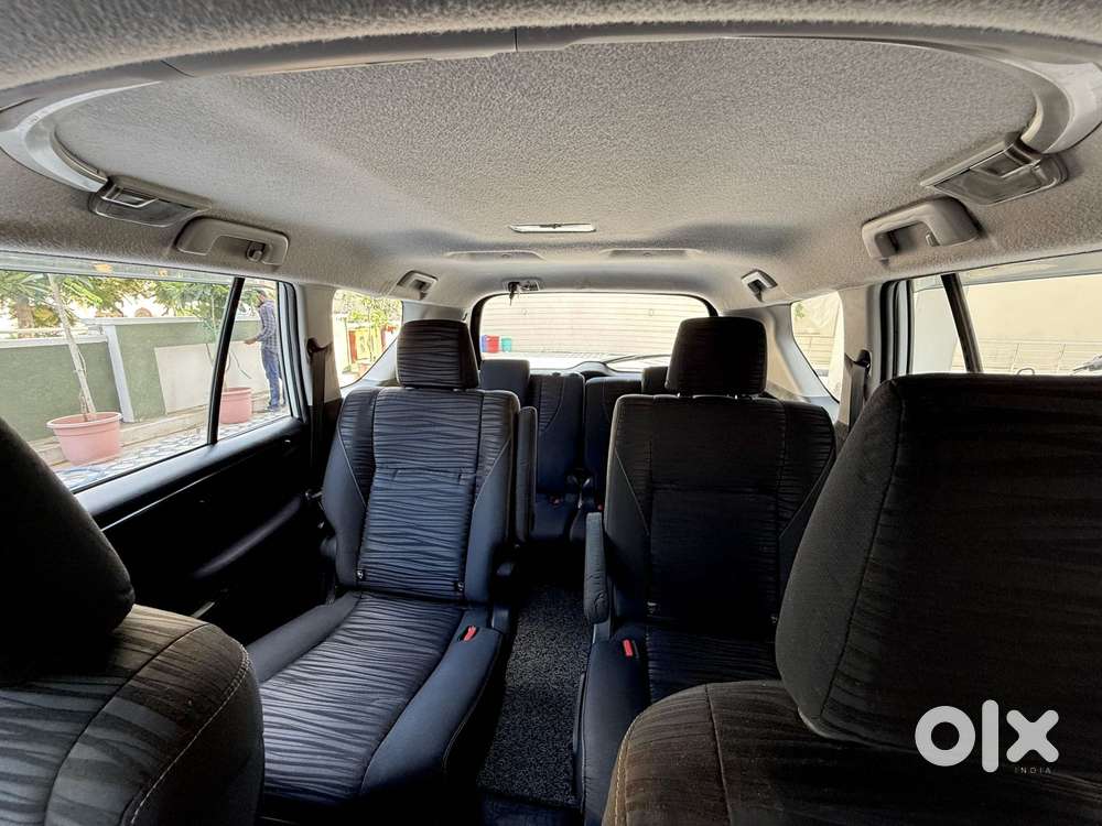 Toyota Innova Crysta 2.4 V, 2017, Diesel