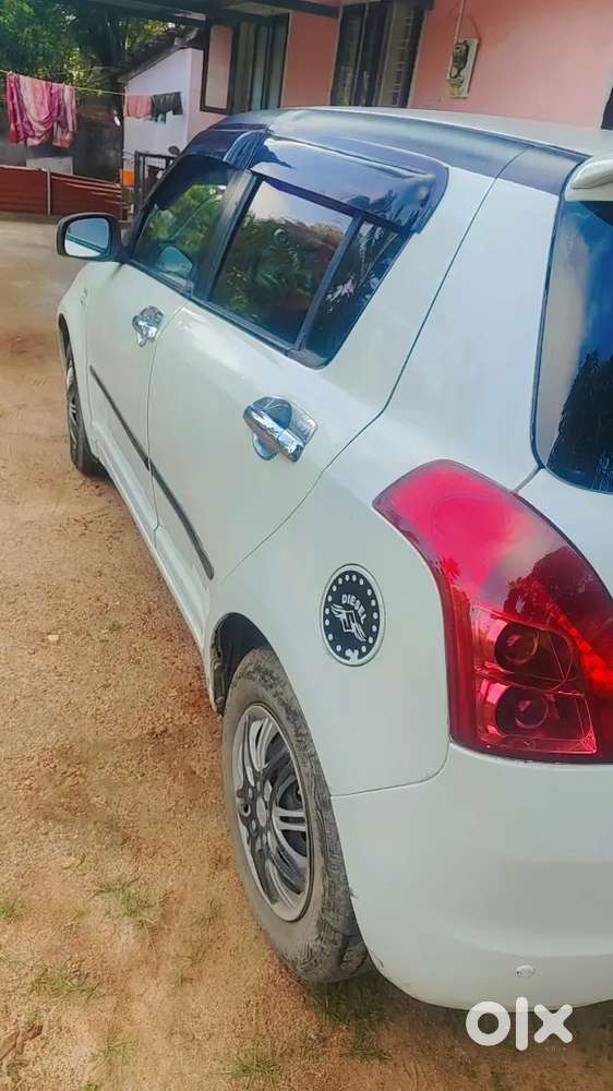 Maruti Suzuki Swift Vxi 2010 Diesel Manual 4 Tyre New, New Sterio ,