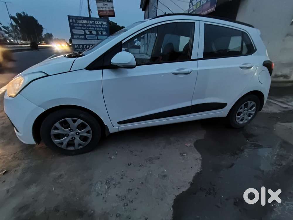Hyundai Grand I10 2016 Petrol Well Maintained