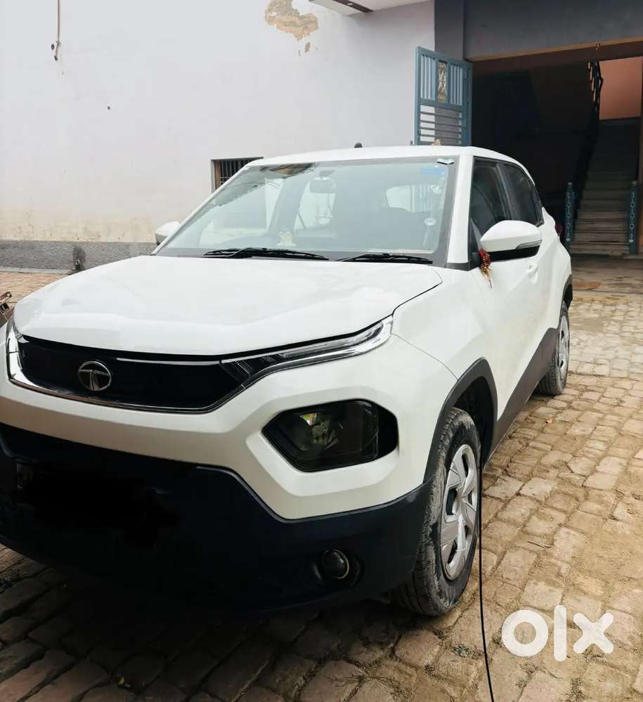 Tata Punch 2021 Petrol 42000 Km Driven