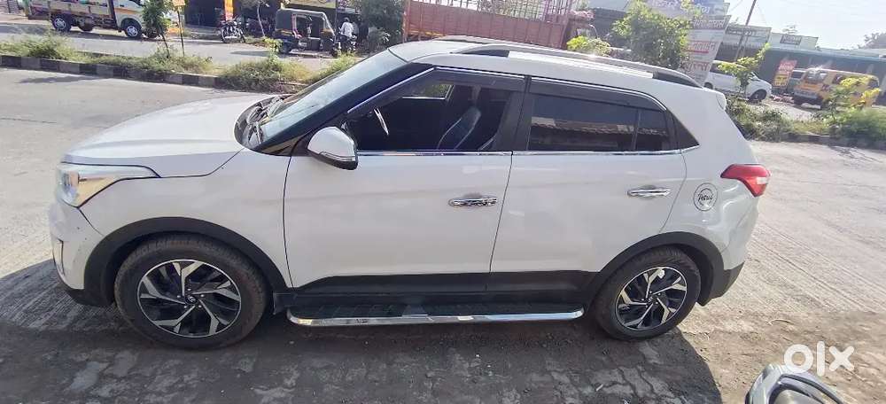 Good Condition Family Use Car Driveless New Wheelalloy