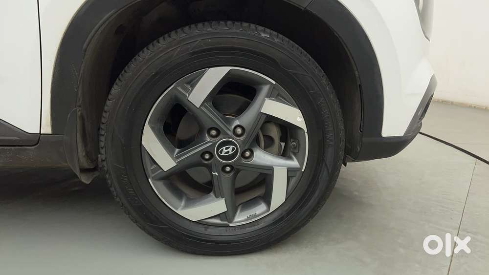 Hyundai Venue Sx Plus Turbo Dct, 2022, Petrol