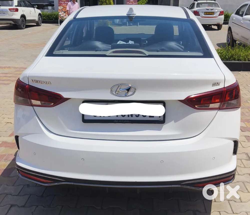 Hyundai Verna 2023 Diesel Well Maintained