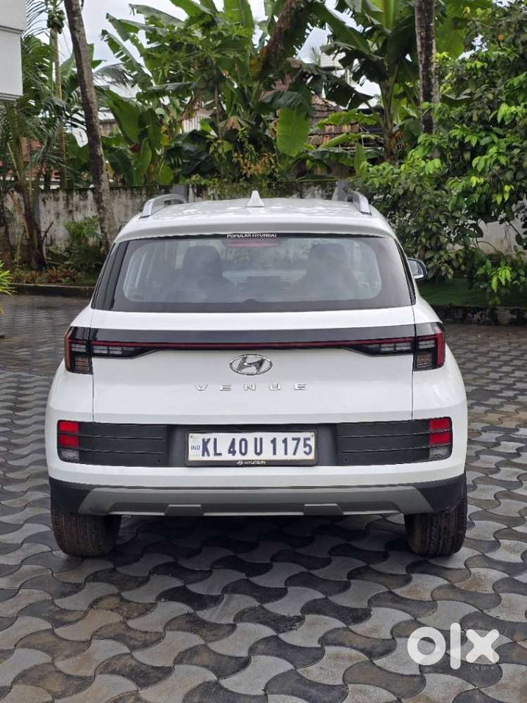 Hyundai Venue S Diesel, 2022, Diesel