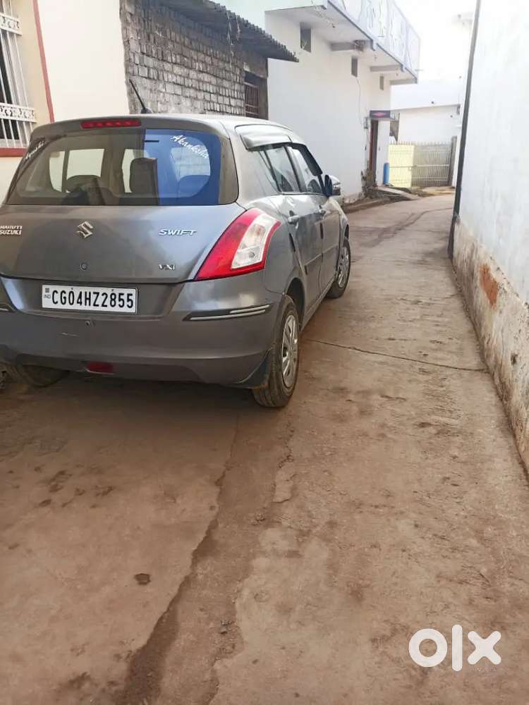 Maruti Suzuki Swift 2015 Petrol Well Maintained